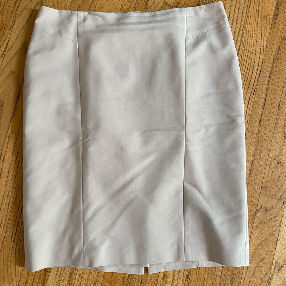 Ann Taylor Nude/Tan Pencil Skirt
